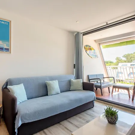 Daire Chez Magali - Superbe T2 Climatise Proche Des Plages & Commerces *